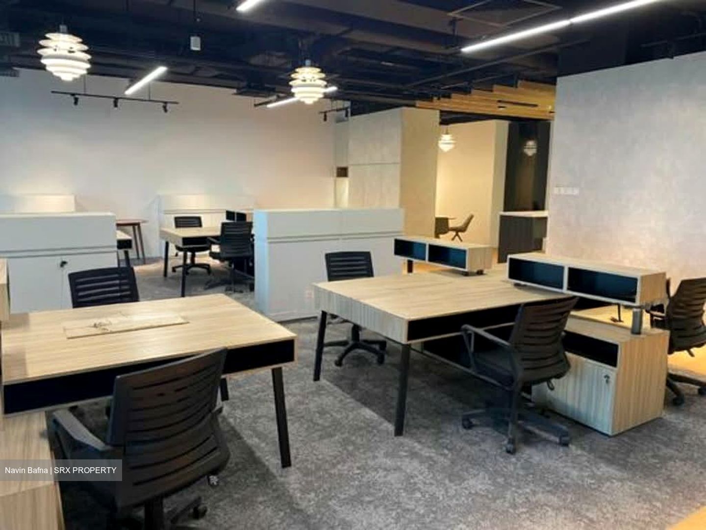PLUS (D1), Office #533680621